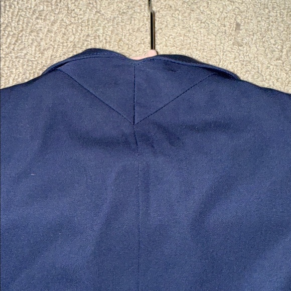 GIORGIO ARMANI | Vintage 100% Wool Navy Blazer with Shoulder Pads - Picture 9 of 9